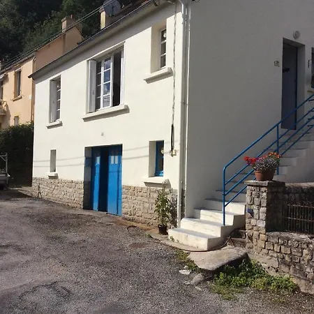Crew Quarters Port Launay Chateaulin Exterior photo